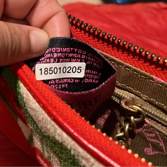 Juicy Couture Cherry Bag - Picture 5 of 5